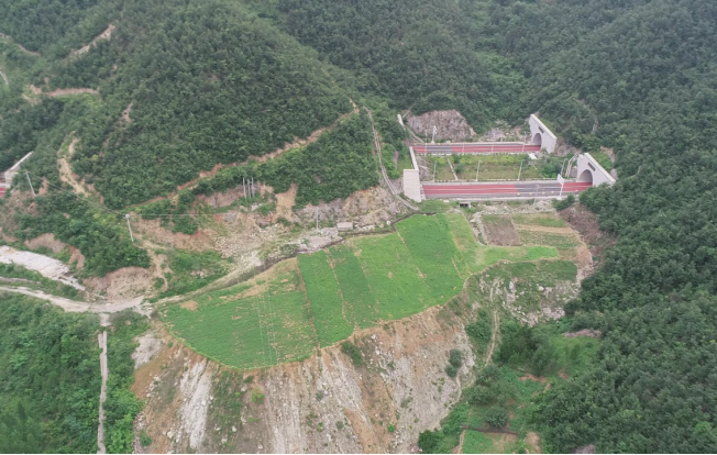 三淅高速公路西坪至寺湾